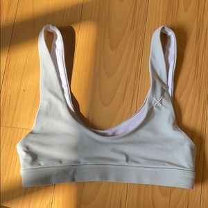 Boutine LA yogi top!